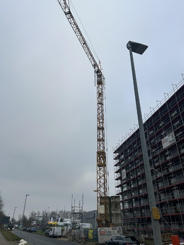 Liebherr 71k Baukran Turmdrehkran 71 K / Baujahr 2003 gebraucht - Tornkraana: pilt 2 Liebherr 71k Baukran Turmdrehkran 71 K / Baujahr 2003 gebraucht - Tornkraana: pilt 2