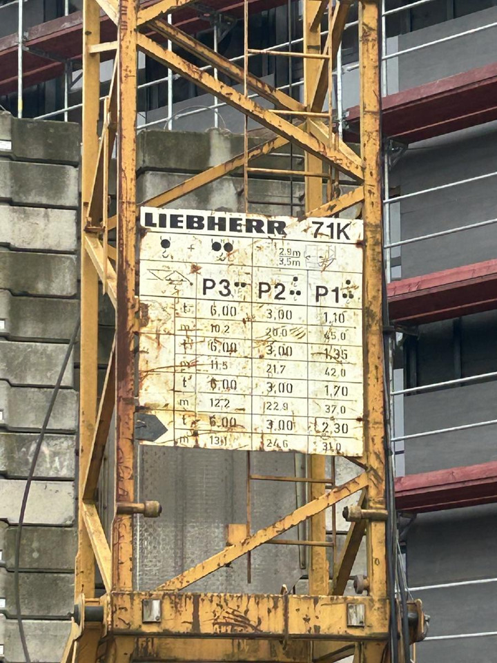 Liebherr 71k Baukran Turmdrehkran 71 K / Baujahr 2003 gebraucht - Tornkraana: pilt 5 Liebherr 71k Baukran Turmdrehkran 71 K / Baujahr 2003 gebraucht - Tornkraana: pilt 5