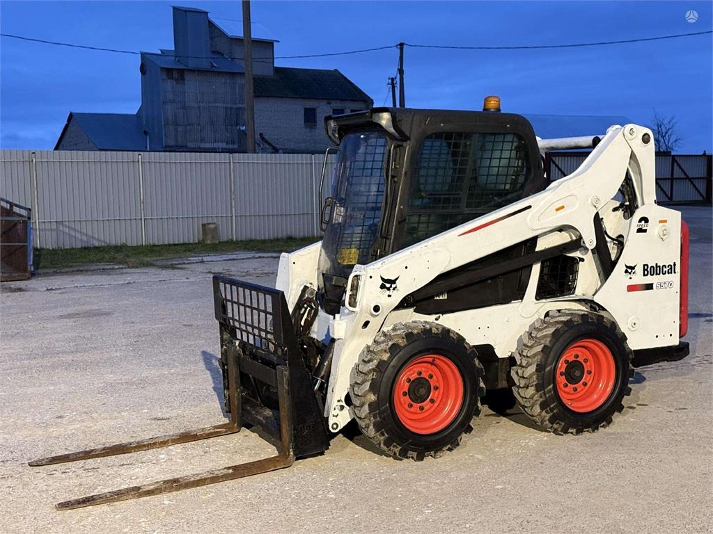Bobcat S570 - Kompaktlaadur: pilt 1 Bobcat S570 - Kompaktlaadur: pilt 1