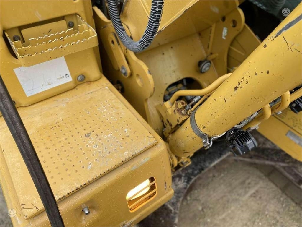 Lintekskavaator CAT 318 CL: pilt 16