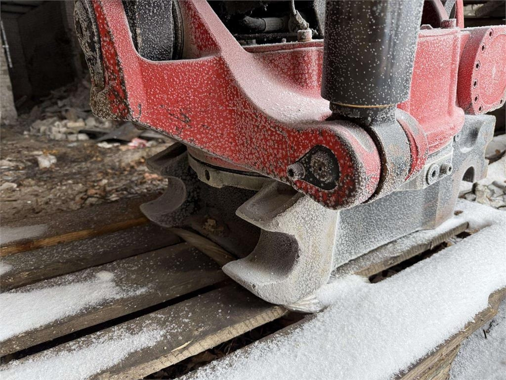 CAT 323 ROTOTILT R8 - Lintekskavaator: pilt 5 CAT 323 ROTOTILT R8 - Lintekskavaator: pilt 5