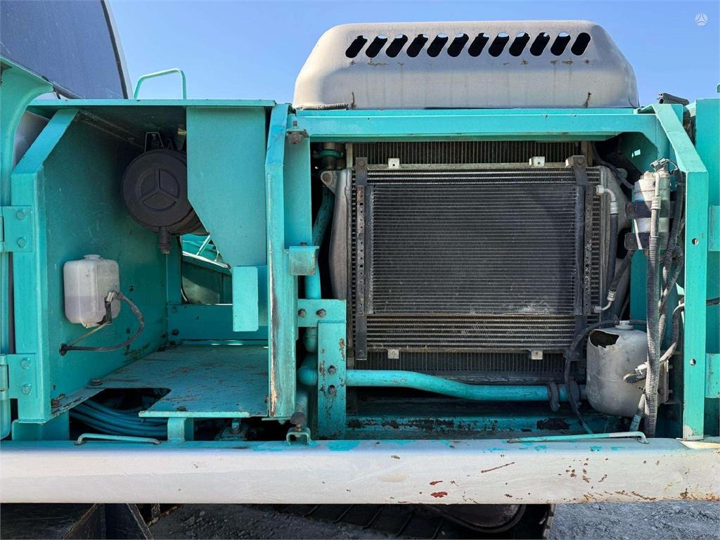 Kobelco SK 250 NLC-6 FOR SPARE PARTS - Lintekskavaator: pilt 5 Kobelco SK 250 NLC-6 FOR SPARE PARTS - Lintekskavaator: pilt 5