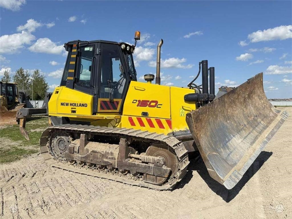 New Holland D150C Ripper - Buldooser: pilt 4 New Holland D150C Ripper - Buldooser: pilt 4