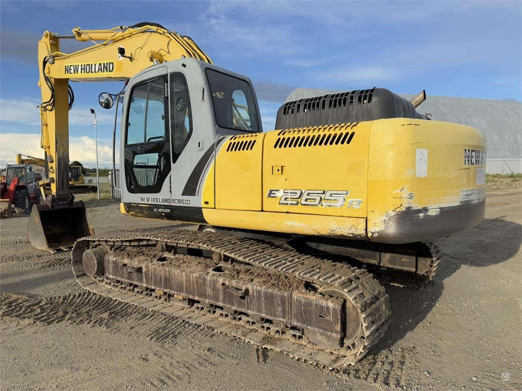 New Holland E265B - Lintekskavaator: pilt 3 New Holland E265B - Lintekskavaator: pilt 3