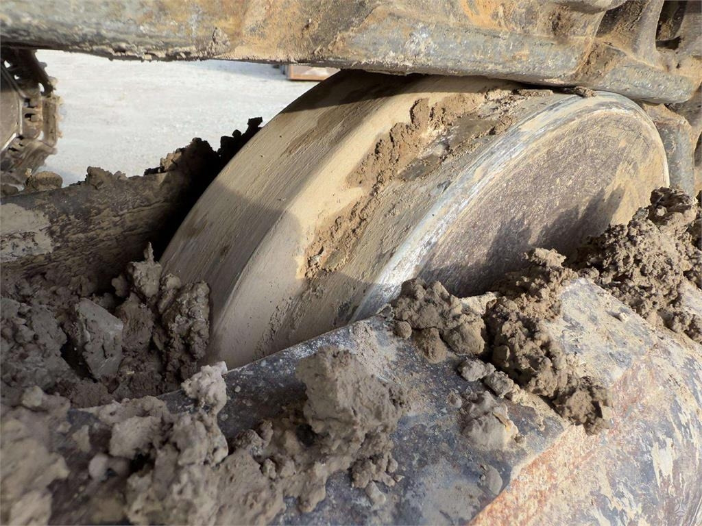 New Holland E265B  liising New Holland E265B: pilt 22