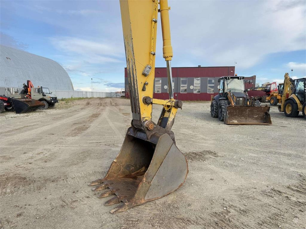 New Holland E265B  liising New Holland E265B: pilt 7