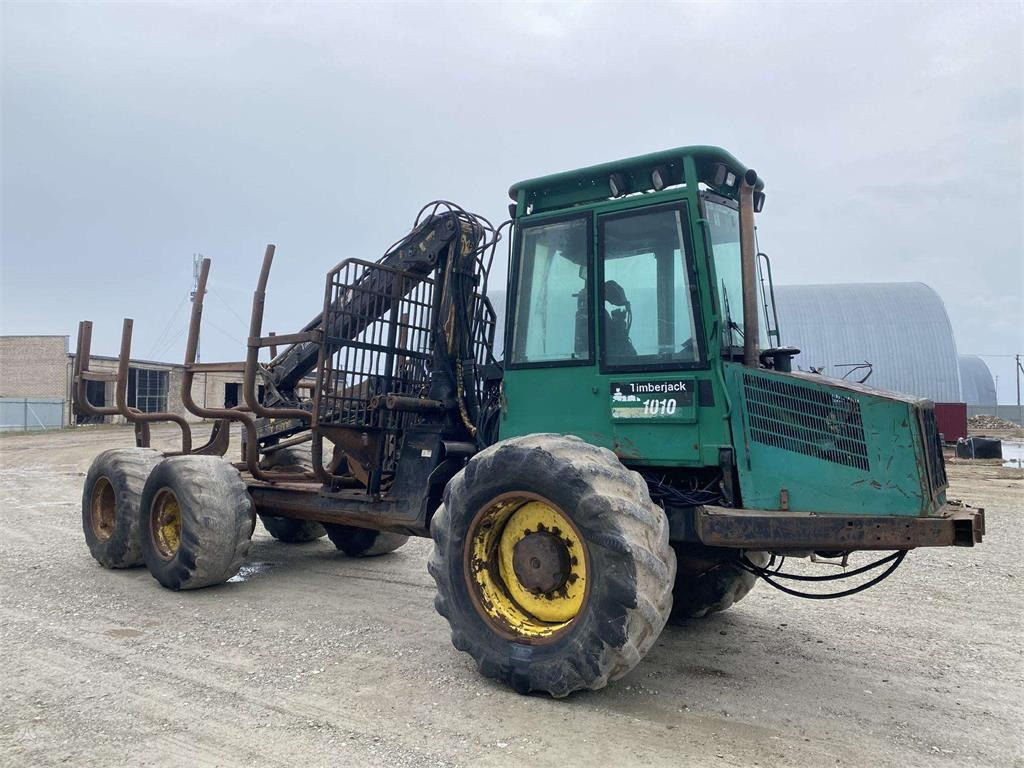 Timberjack 1010 DALIMIS FOR SPARE PARTS - Forwarder: pilt 2 Timberjack 1010 DALIMIS FOR SPARE PARTS - Forwarder: pilt 2