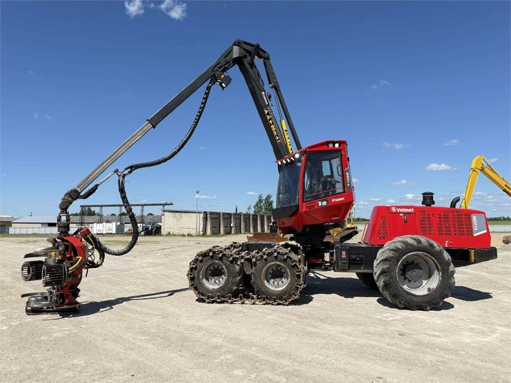 Valmet 901 TX , SP561LF - Metsakoristaja: pilt 1 Valmet 901 TX , SP561LF - Metsakoristaja: pilt 1
