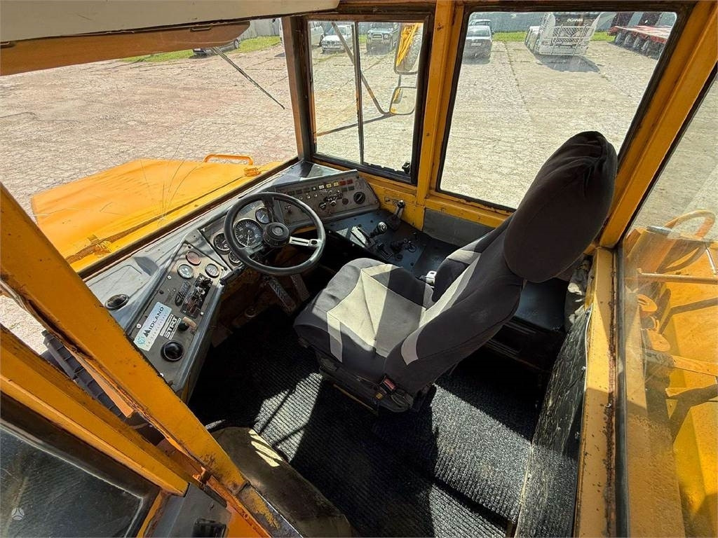 Liigendkallur Volvo A25C: pilt 13
