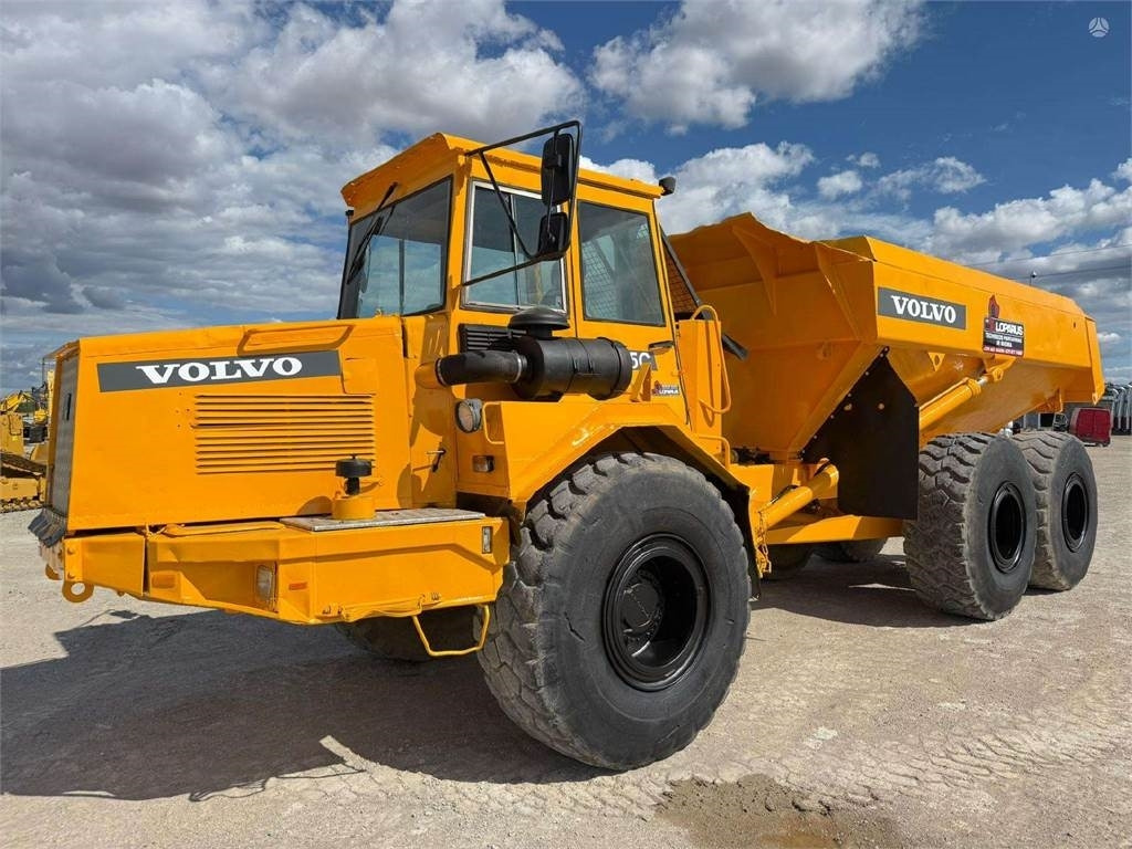 Liigendkallur Volvo A25C: pilt 12