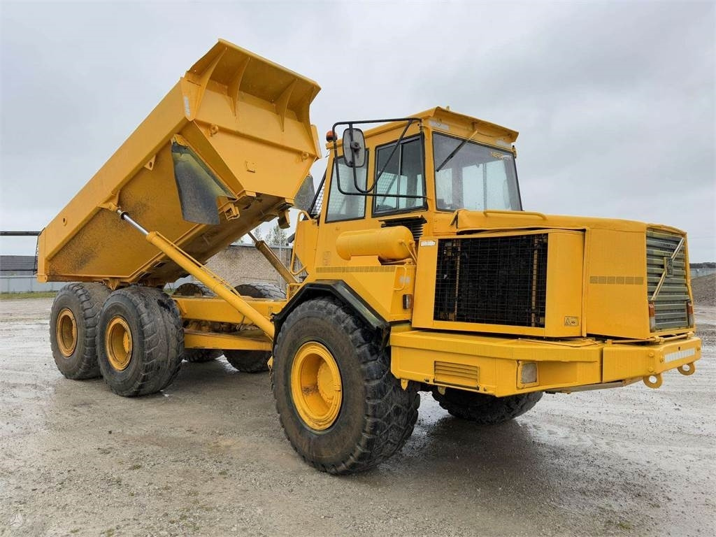 Volvo A25C , Nr.3 , EPA - Liigendkallur: pilt 1 Volvo A25C , Nr.3 , EPA - Liigendkallur: pilt 1