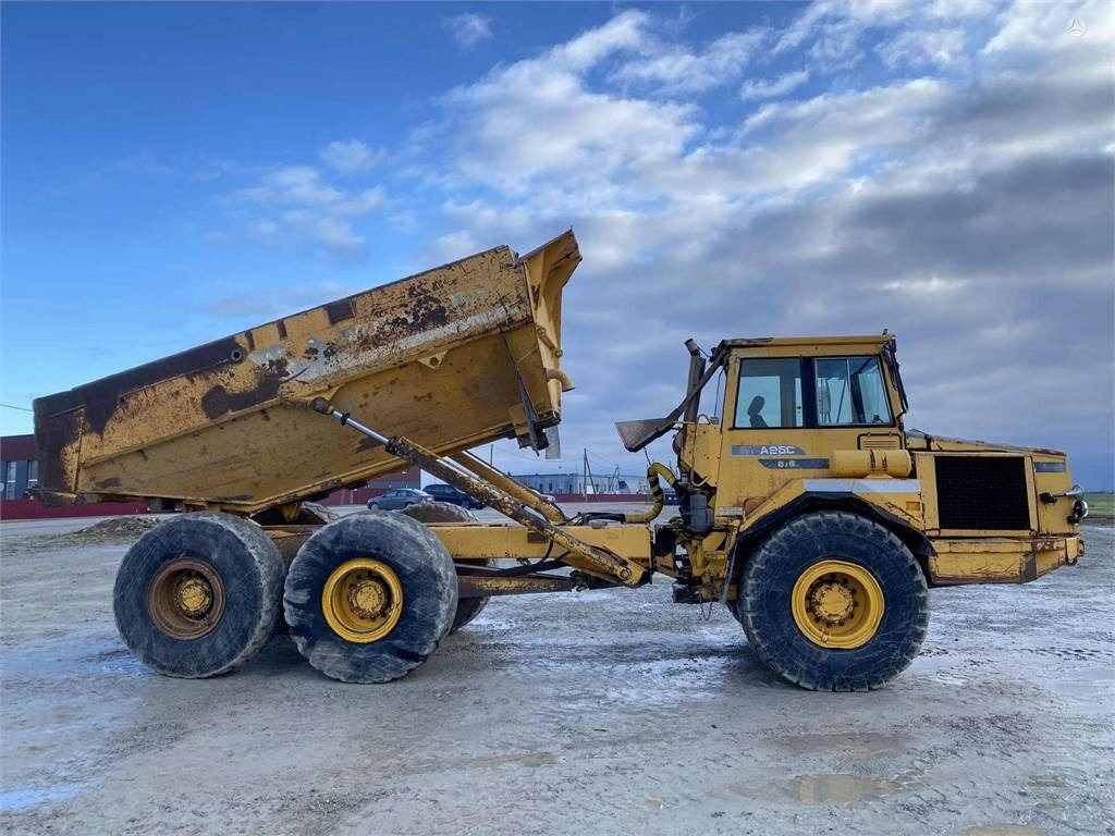 Volvo A25C , Nr.4 - Liigendkallur: pilt 2 Volvo A25C , Nr.4 - Liigendkallur: pilt 2