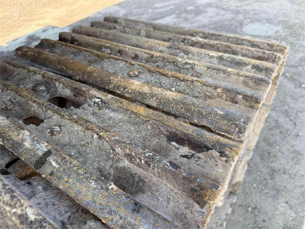 Volvo EC 240 LC  liising Volvo EC 240 LC: pilt 19