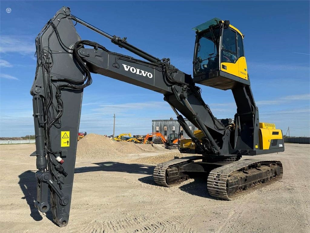 Volvo EC 300 DNL Cabin Lift - Lintekskavaator: pilt 3 Volvo EC 300 DNL Cabin Lift - Lintekskavaator: pilt 3
