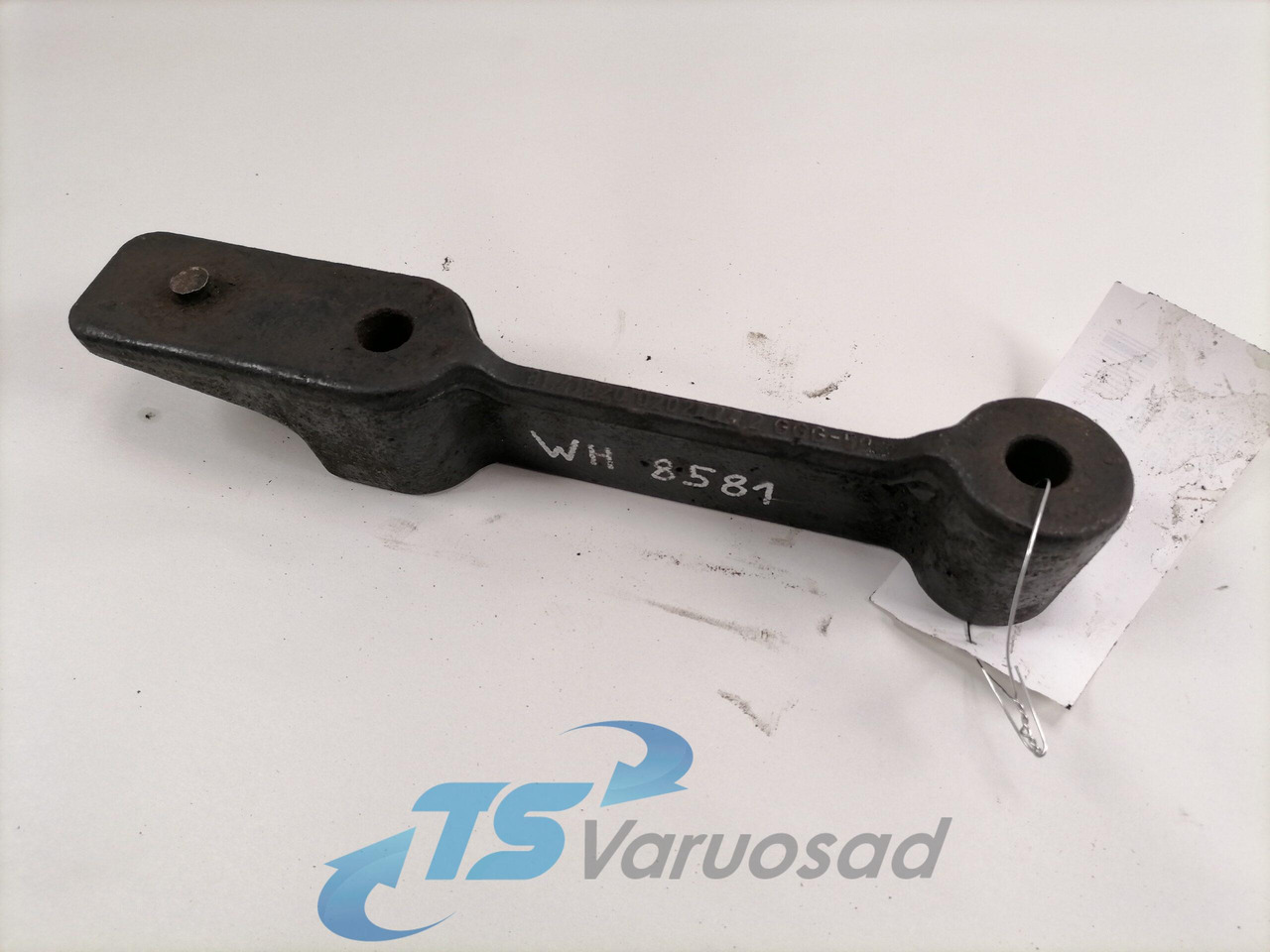 MAN Akude kinnitusraam 81418200202 - Aku - Veoauto: pilt 2 MAN Akude kinnitusraam 81418200202 - Aku - Veoauto: pilt 2