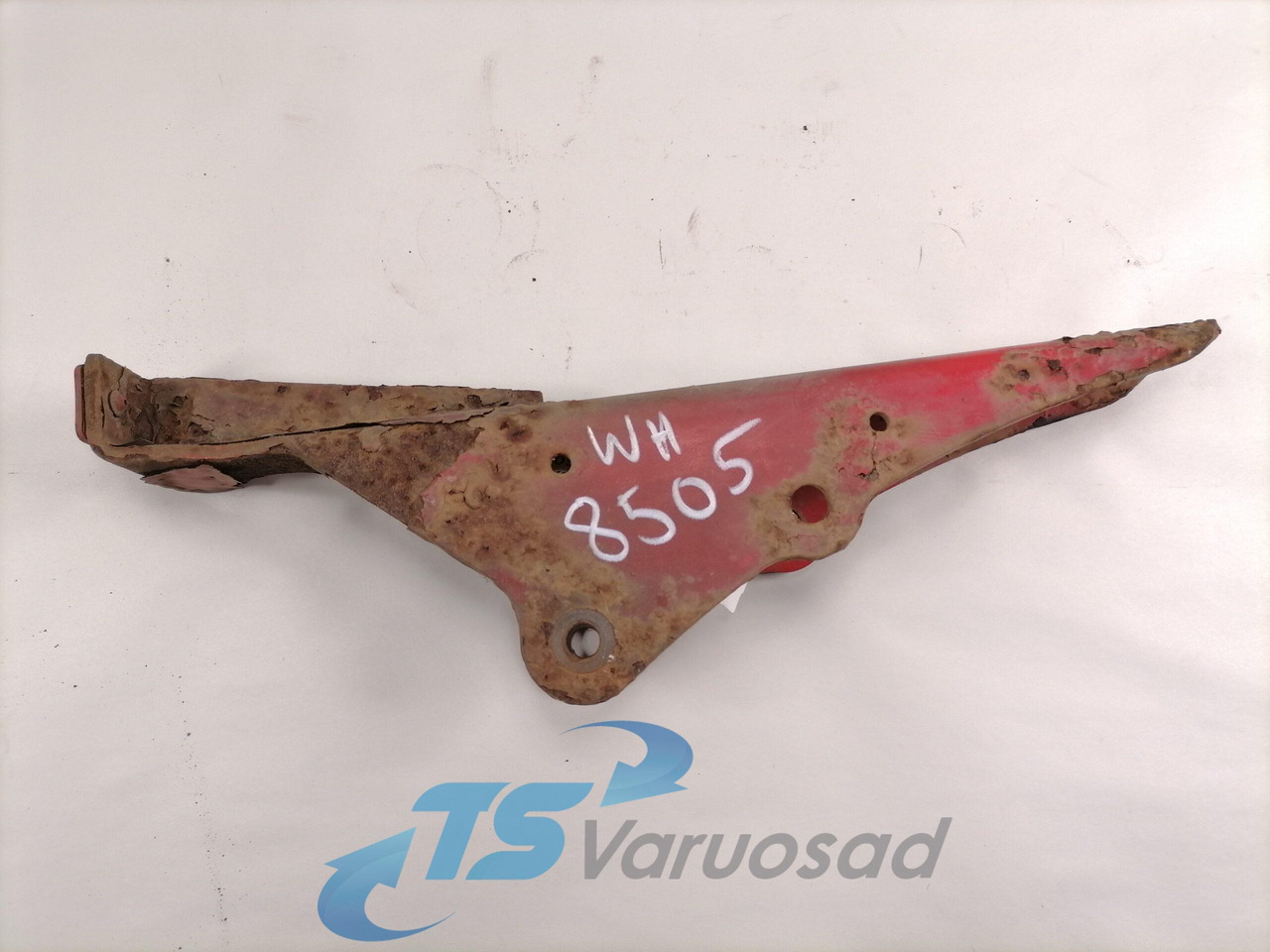 MAN Cab suspension carrier 81417010089 - Kabiini vedrustus - Veoauto: pilt 3 MAN Cab suspension carrier 81417010089 - Kabiini vedrustus - Veoauto: pilt 3