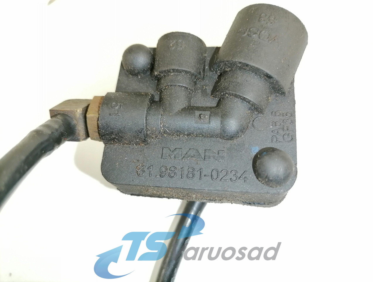MAN Clutch control 81307156156 - Sidur ja varuosad - Veoauto: pilt 2 MAN Clutch control 81307156156 - Sidur ja varuosad - Veoauto: pilt 2