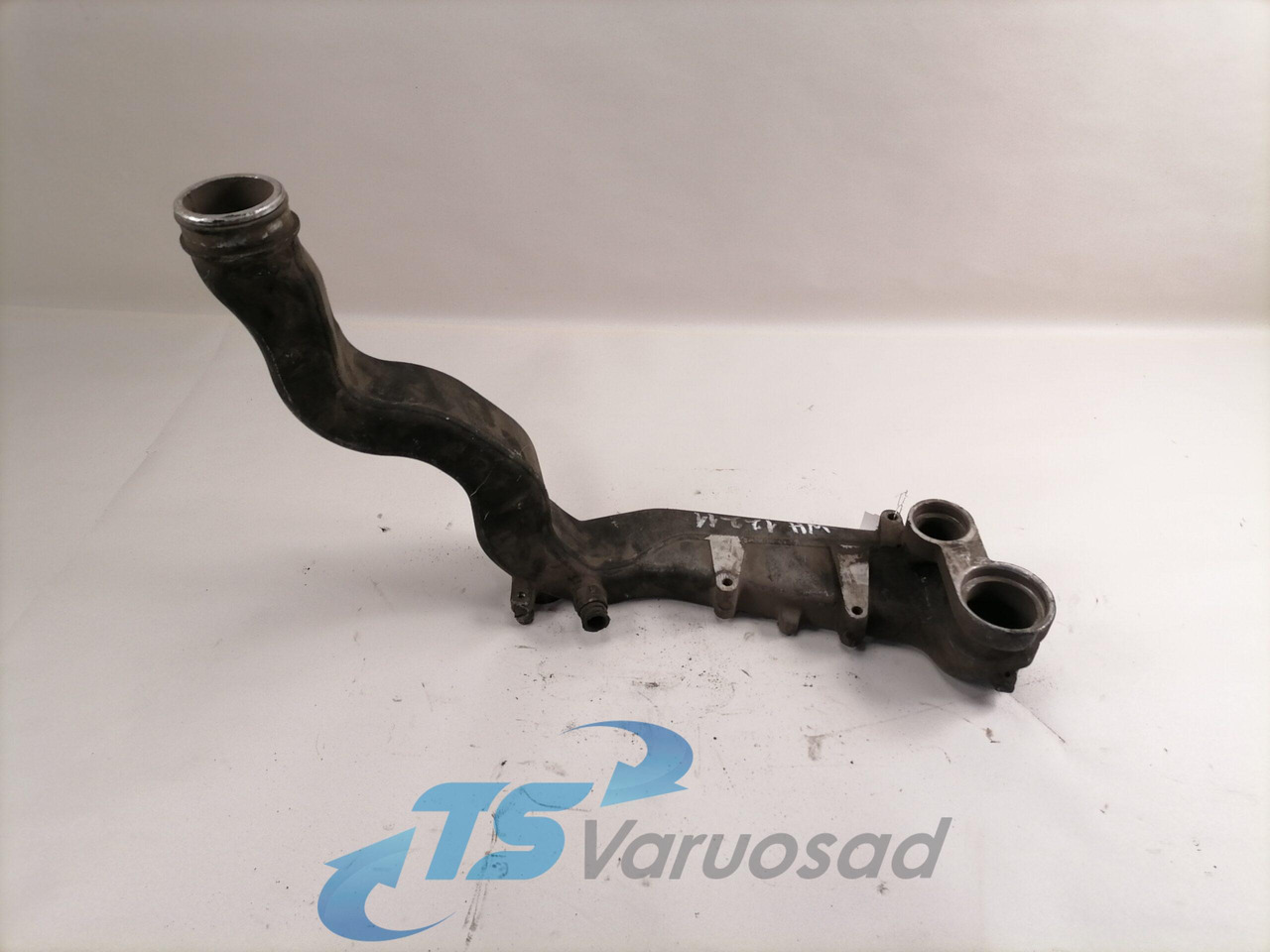 MAN Coolant pipe 51063023261 - Jahutussüsteem - Veoauto: pilt 1 MAN Coolant pipe 51063023261 - Jahutussüsteem - Veoauto: pilt 1