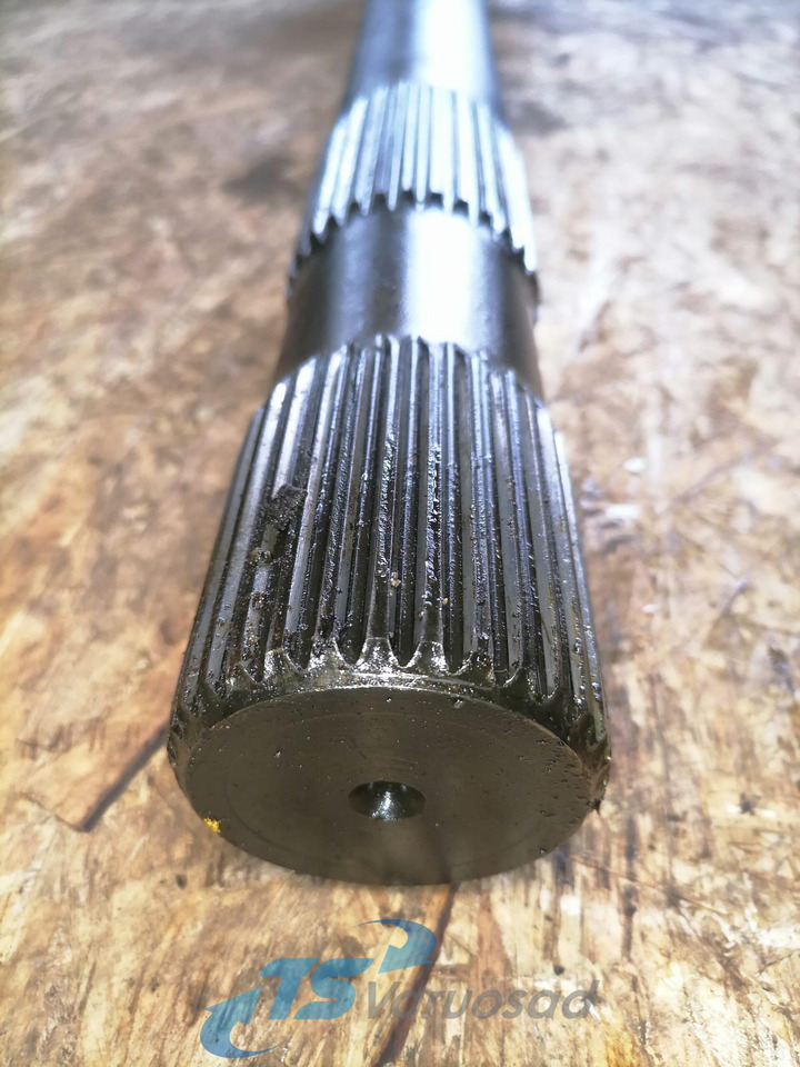 MAN Drive shaft 81355020147 - Veovõll - Veoauto: pilt 3 MAN Drive shaft 81355020147 - Veovõll - Veoauto: pilt 3