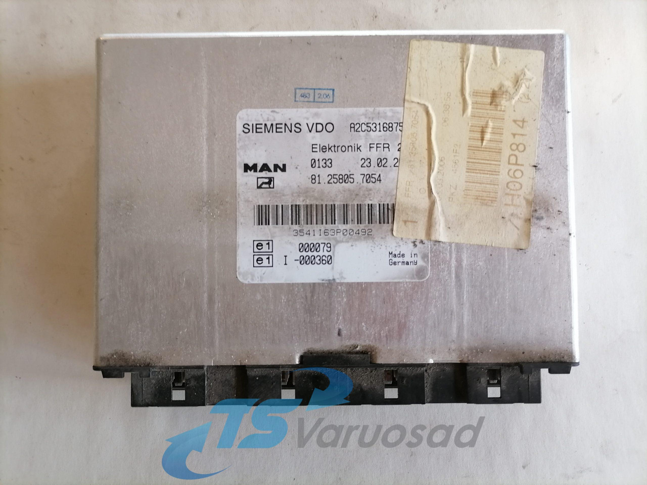 MAN Ecu, FFR 81258057054 - Mootori juhtimisseade - Veoauto: pilt 2 MAN Ecu, FFR 81258057054 - Mootori juhtimisseade - Veoauto: pilt 2