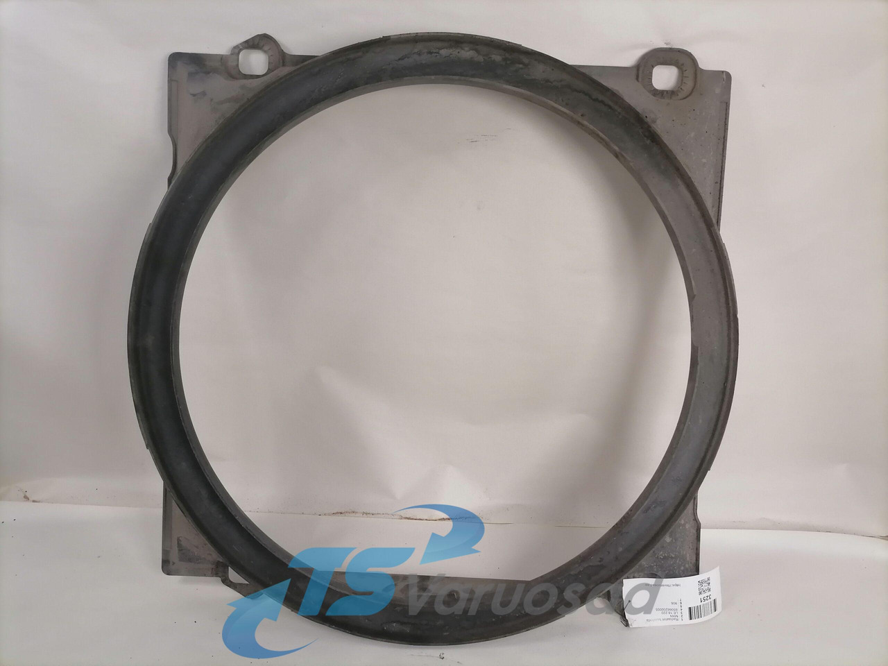 MAN Fan shroud 85066200005 - Radiaator - Veoauto: pilt 1 MAN Fan shroud 85066200005 - Radiaator - Veoauto: pilt 1