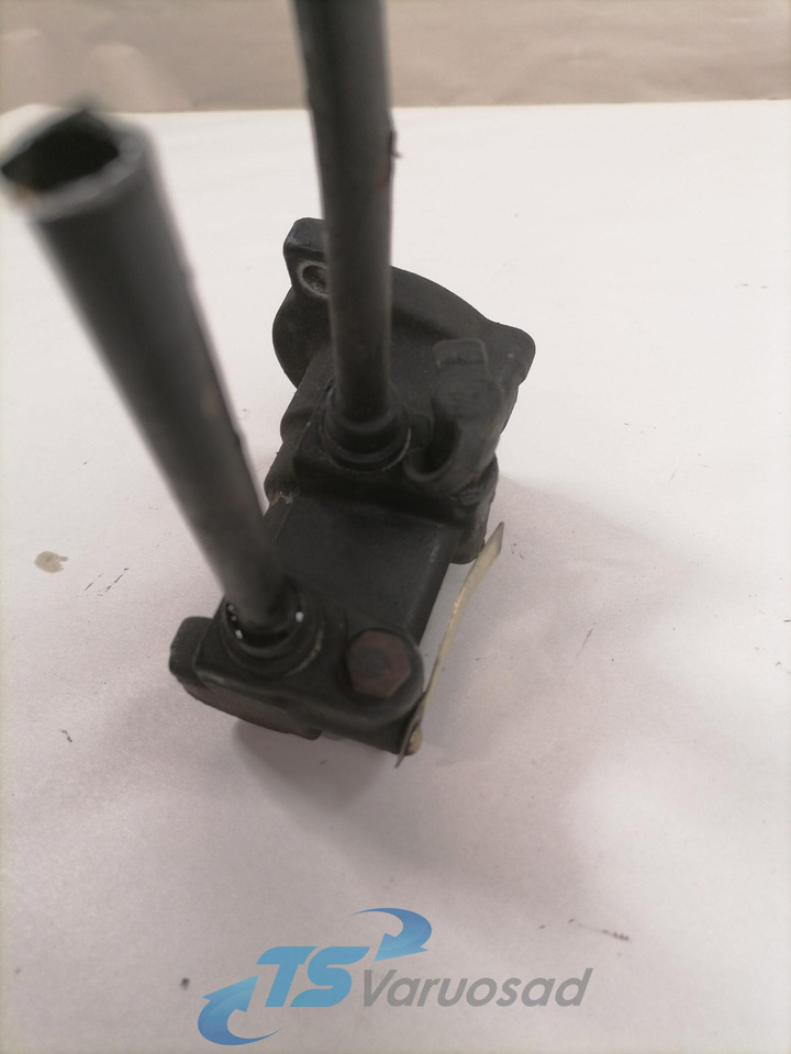 MAN Gear control 81326556182 - Käigukast ja varuosad - Veoauto: pilt 2 MAN Gear control 81326556182 - Käigukast ja varuosad - Veoauto: pilt 2