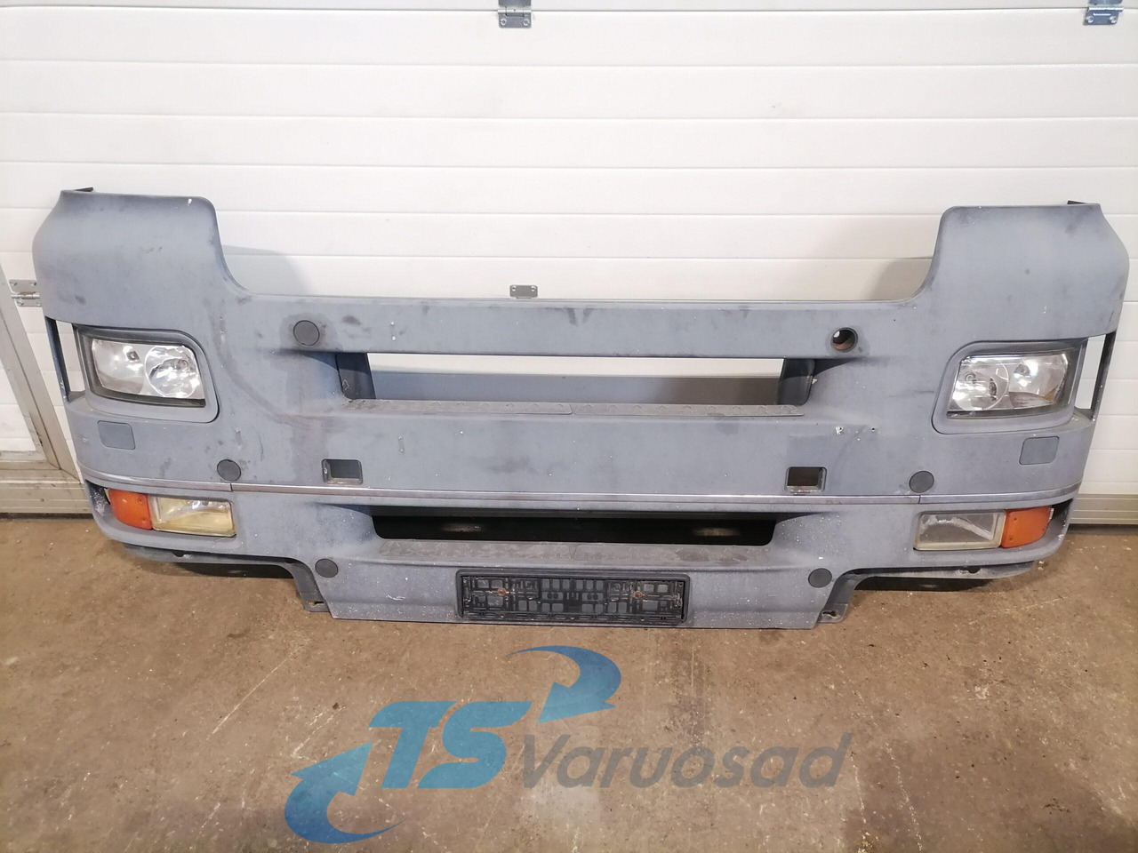 MAN Grille panel 81416100306 - Võre - Veoauto: pilt 1 MAN Grille panel 81416100306 - Võre - Veoauto: pilt 1