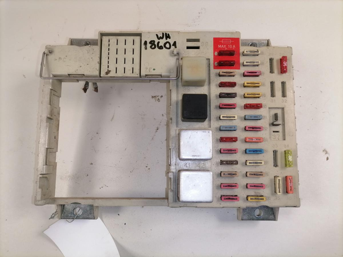 MAN Kaitsmepaneel 81254446074 - Kaitse - Veoauto: pilt 2 MAN Kaitsmepaneel 81254446074 - Kaitse - Veoauto: pilt 2