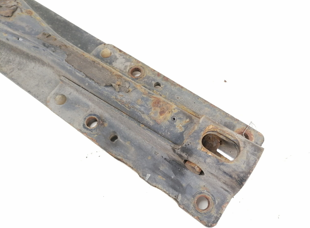 MAN Kütusepaagi kandur, MAN 81418015461 - Kütusepaak - Veoauto: pilt 3 MAN Kütusepaagi kandur, MAN 81418015461 - Kütusepaak - Veoauto: pilt 3