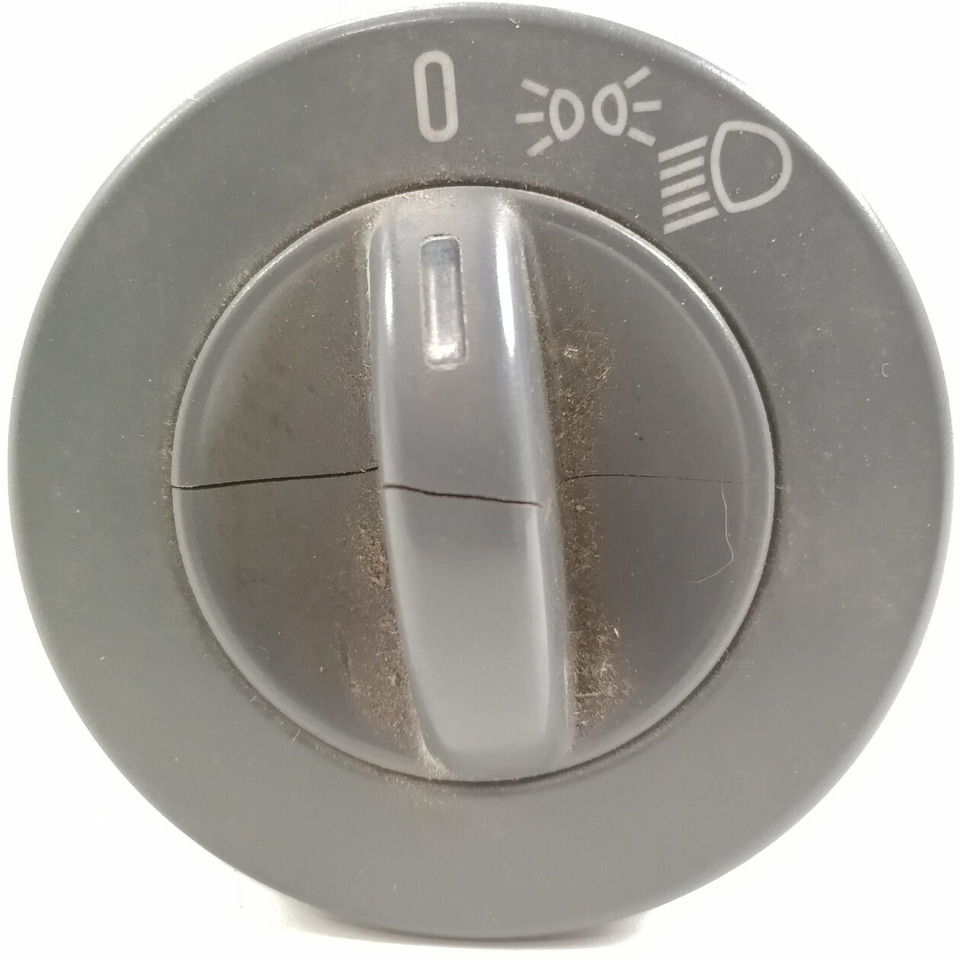 MAN Lüliti, esituled 81255250193 - Kabiin - Veoauto: pilt 2 MAN Lüliti, esituled 81255250193 - Kabiin - Veoauto: pilt 2