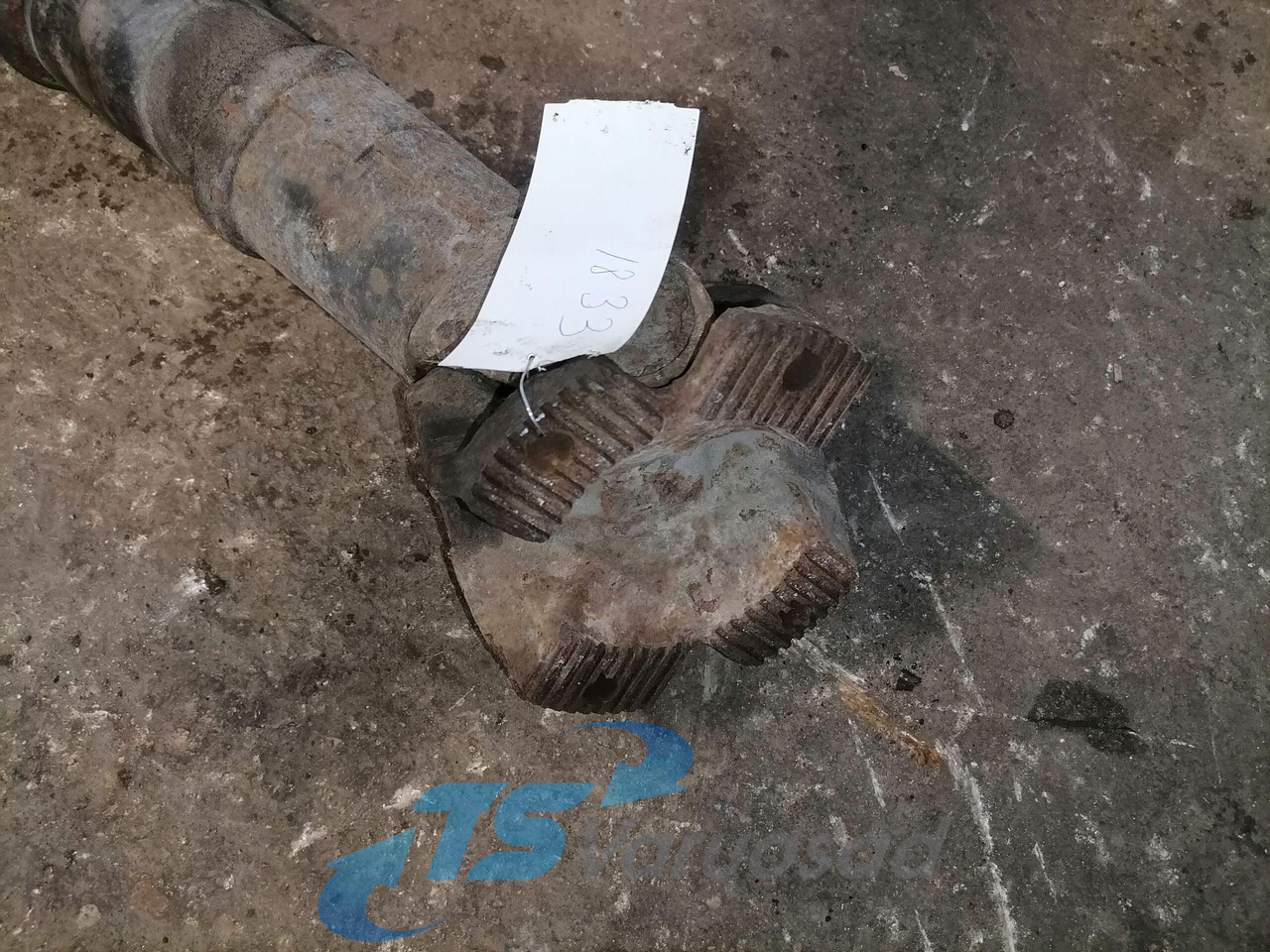 MAN Propeller shaft 81393336144 - Kardaan - Veoauto: pilt 2 MAN Propeller shaft 81393336144 - Kardaan - Veoauto: pilt 2