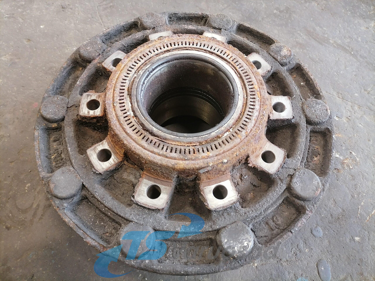 MAN Rear axel hub 81357010155 - Universaalosa - Veoauto: pilt 5 MAN Rear axel hub 81357010155 - Universaalosa - Veoauto: pilt 5