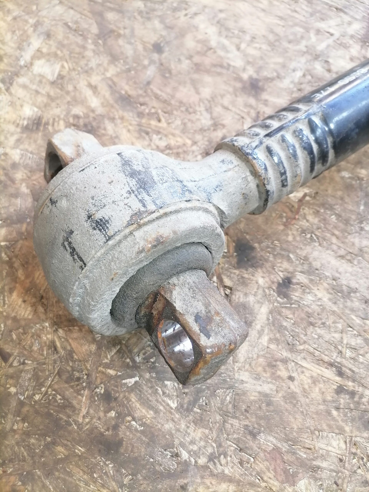 MAN Torque rod 81432206236 - Telg ja varuosad - Veoauto: pilt 2 MAN Torque rod 81432206236 - Telg ja varuosad - Veoauto: pilt 2