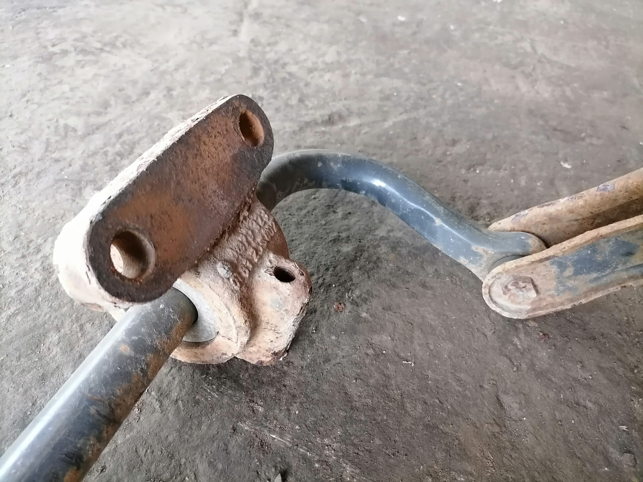 MB Anti-roll bar A9703200411 - Stabilisaator - Veoauto: pilt 4 MB Anti-roll bar A9703200411 - Stabilisaator - Veoauto: pilt 4