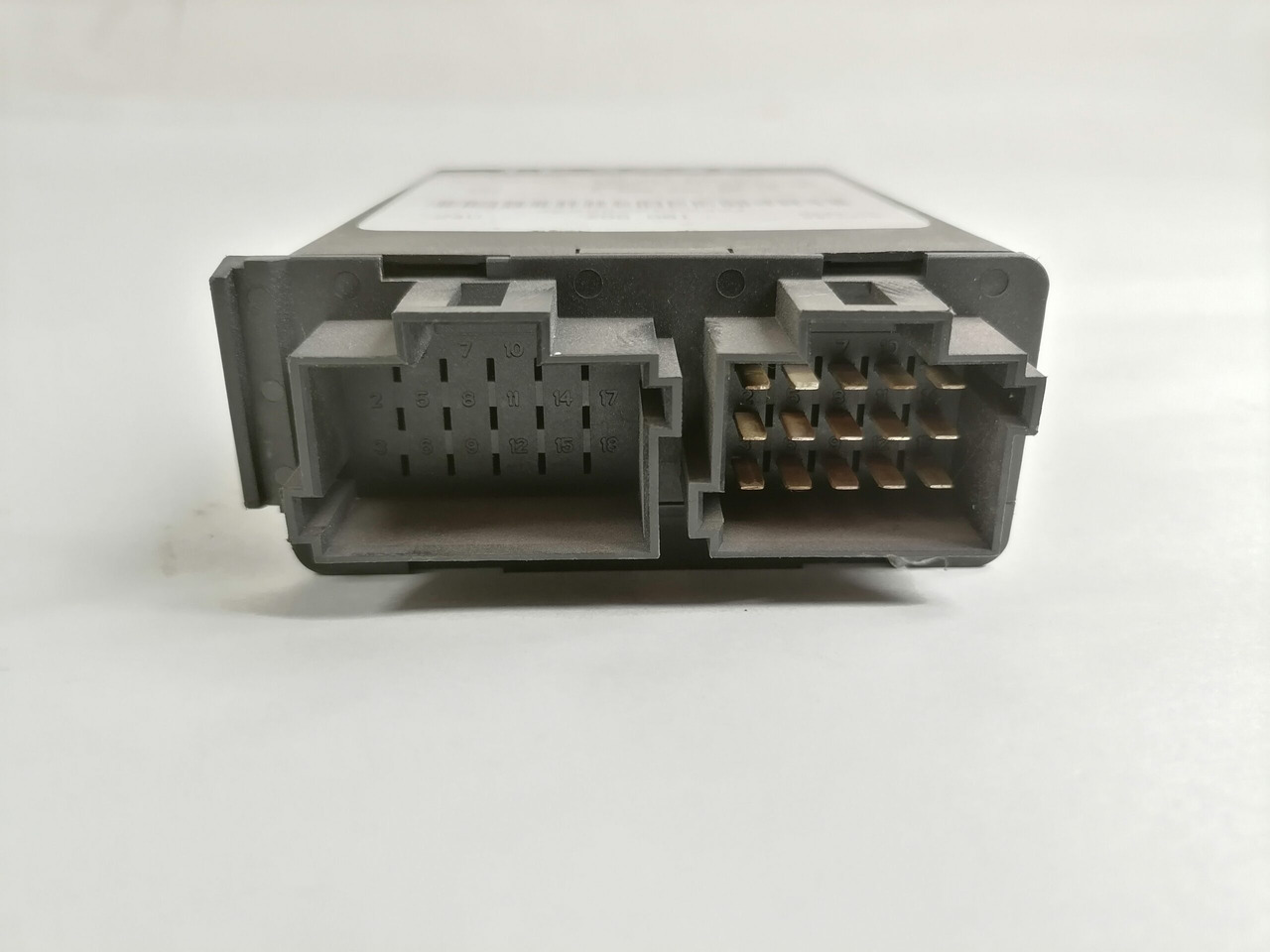 MB Ecu, door lock A0004460819 - Universaalosa - Veoauto: pilt 2 MB Ecu, door lock A0004460819 - Universaalosa - Veoauto: pilt 2