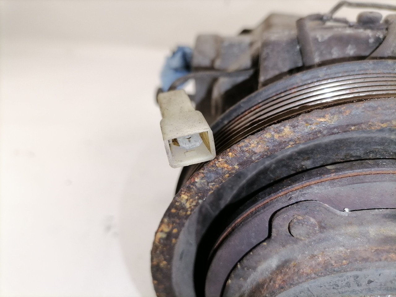 Mercedes-Benz A/C compressor 4472801840 - Soojendus/ Ventilatsioon - Veoauto: pilt 5 Mercedes-Benz A/C compressor 4472801840 - Soojendus/ Ventilatsioon - Veoauto: pilt 5