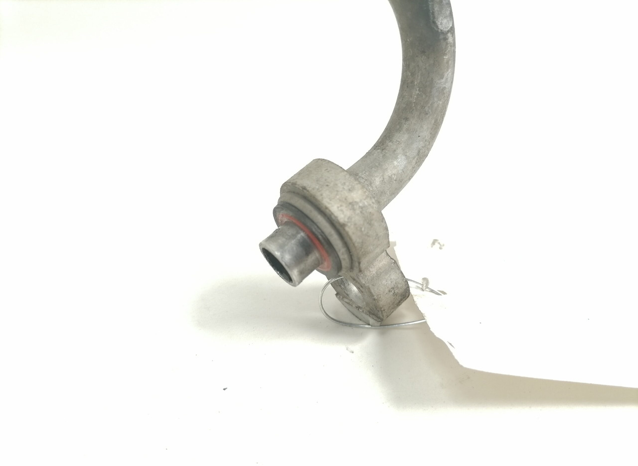 Mercedes-Benz A/C pipe A9608308817 - Soojendus/ Ventilatsioon - Veoauto: pilt 2 Mercedes-Benz A/C pipe A9608308817 - Soojendus/ Ventilatsioon - Veoauto: pilt 2