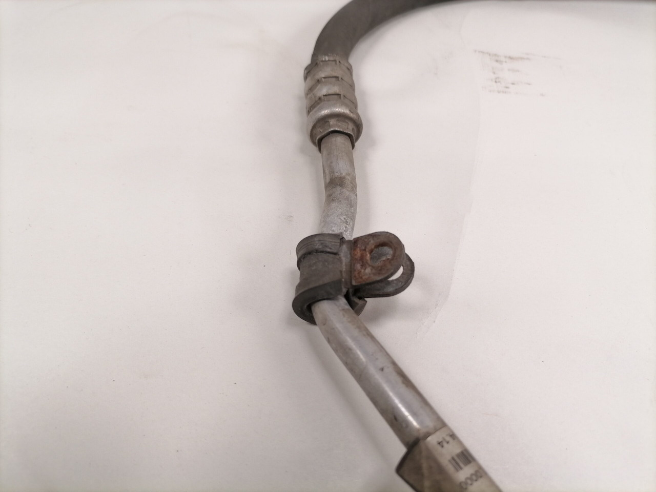 Mercedes-Benz A/C pipe A9608309417 - Soojendus/ Ventilatsioon - Veoauto: pilt 5 Mercedes-Benz A/C pipe A9608309417 - Soojendus/ Ventilatsioon - Veoauto: pilt 5