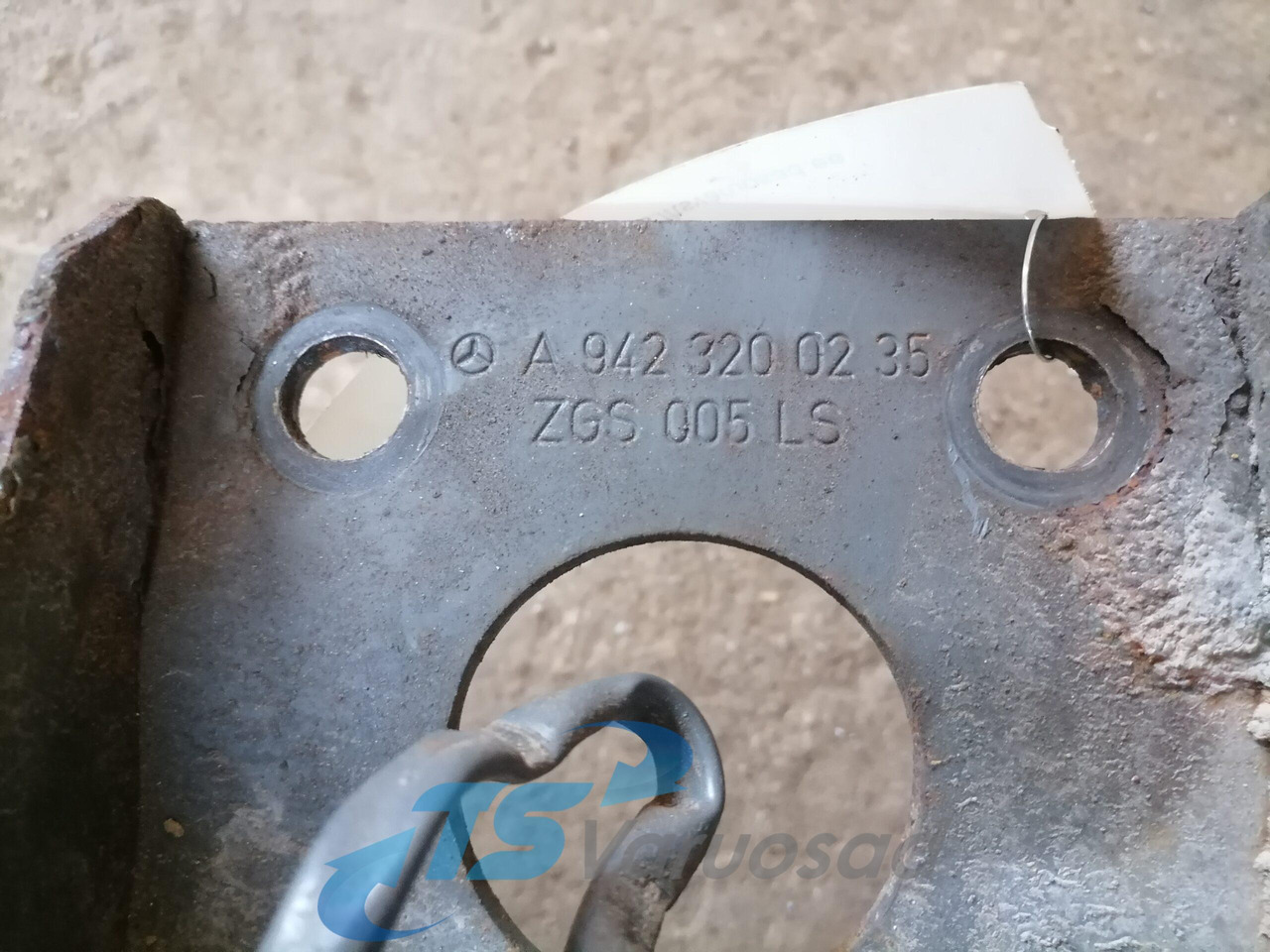 Mercedes-Benz Air suspension A9423201421 - Õhkvedrustus - Veoauto: pilt 3 Mercedes-Benz Air suspension A9423201421 - Õhkvedrustus - Veoauto: pilt 3