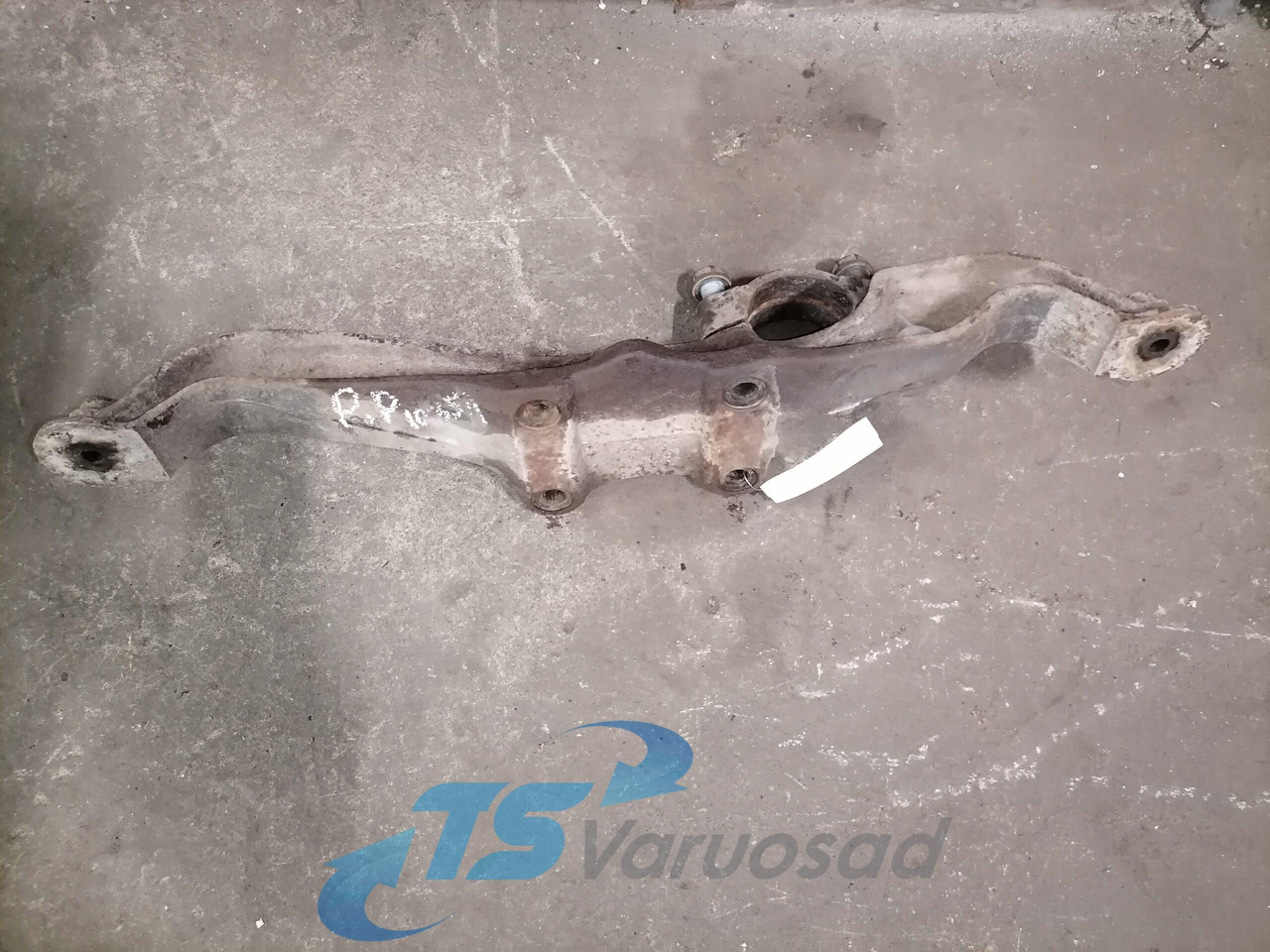 Mercedes-Benz Air suspension bracket A9413280741 - Telg ja varuosad - Veoauto: pilt 2 Mercedes-Benz Air suspension bracket A9413280741 - Telg ja varuosad - Veoauto: pilt 2