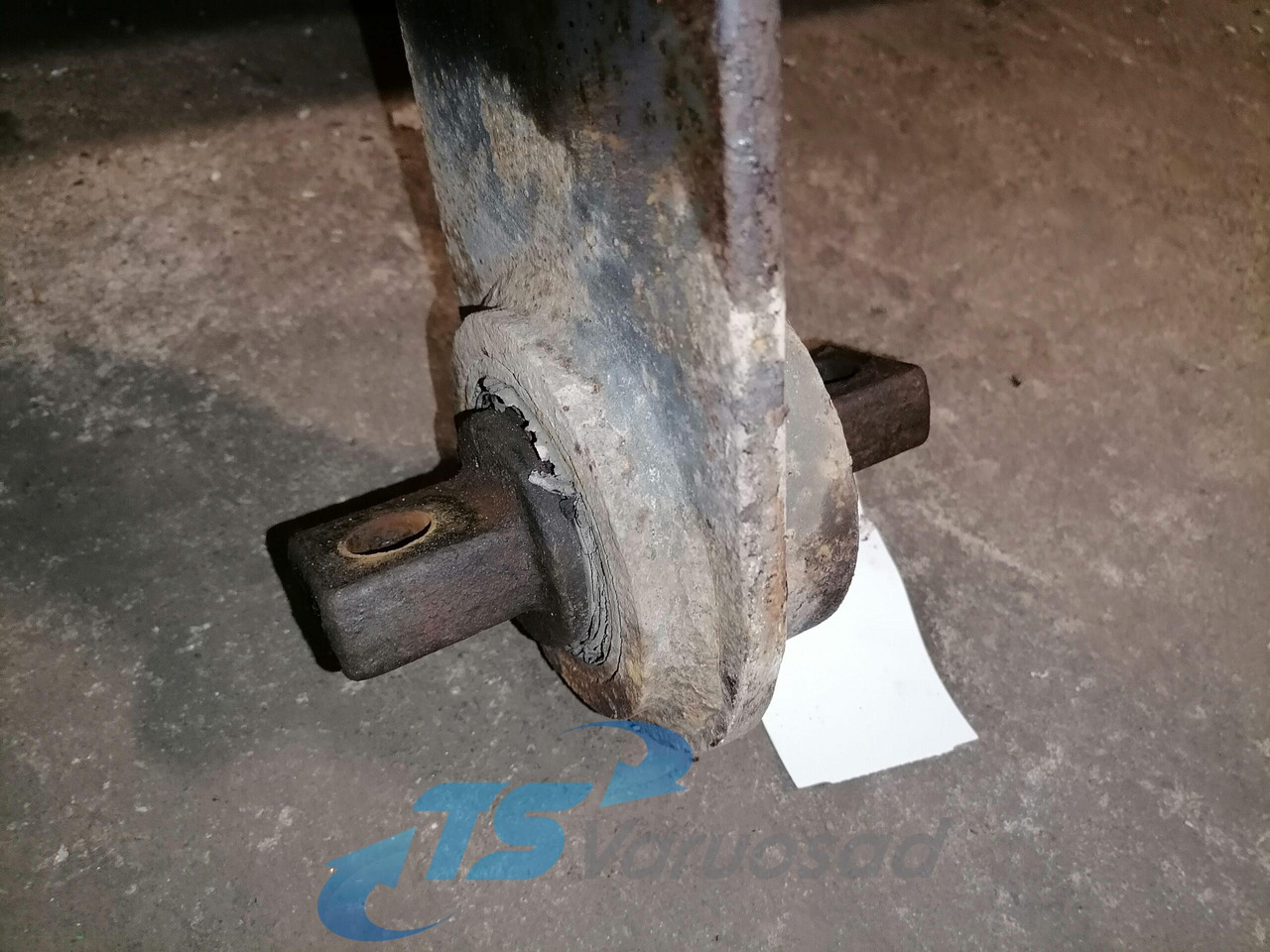 Mercedes-Benz Anti-roll bar A9423200211 - Stabilisaator - Veoauto: pilt 2 Mercedes-Benz Anti-roll bar A9423200211 - Stabilisaator - Veoauto: pilt 2