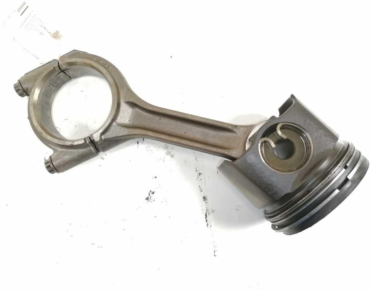 Mercedes-Benz Connecting rod + piston A4710371601 - Kolvid/ Rõngad/ Puksid - Veoauto: pilt 2 Mercedes-Benz Connecting rod + piston A4710371601 - Kolvid/ Rõngad/ Puksid - Veoauto: pilt 2