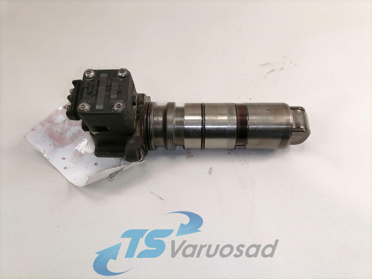 Mercedes-Benz High pressure pump A0414799054 - Kütusepump - Veoauto: pilt 1 Mercedes-Benz High pressure pump A0414799054 - Kütusepump - Veoauto: pilt 1