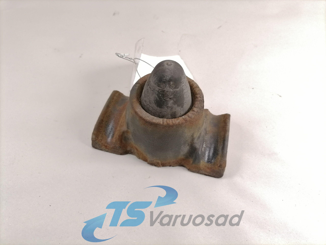 Mercedes-Benz Läbilöögipuks A9413310526 - Vedrustus - Veoauto: pilt 1 Mercedes-Benz Läbilöögipuks A9413310526 - Vedrustus - Veoauto: pilt 1