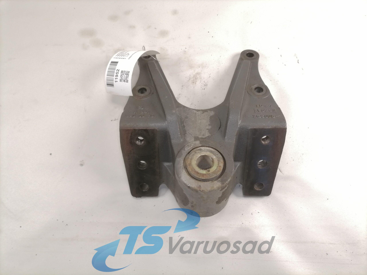 Mercedes-Benz Leaf spring bracket A9413200070 - Vedrustus - Veoauto: pilt 3 Mercedes-Benz Leaf spring bracket A9413200070 - Vedrustus - Veoauto: pilt 3