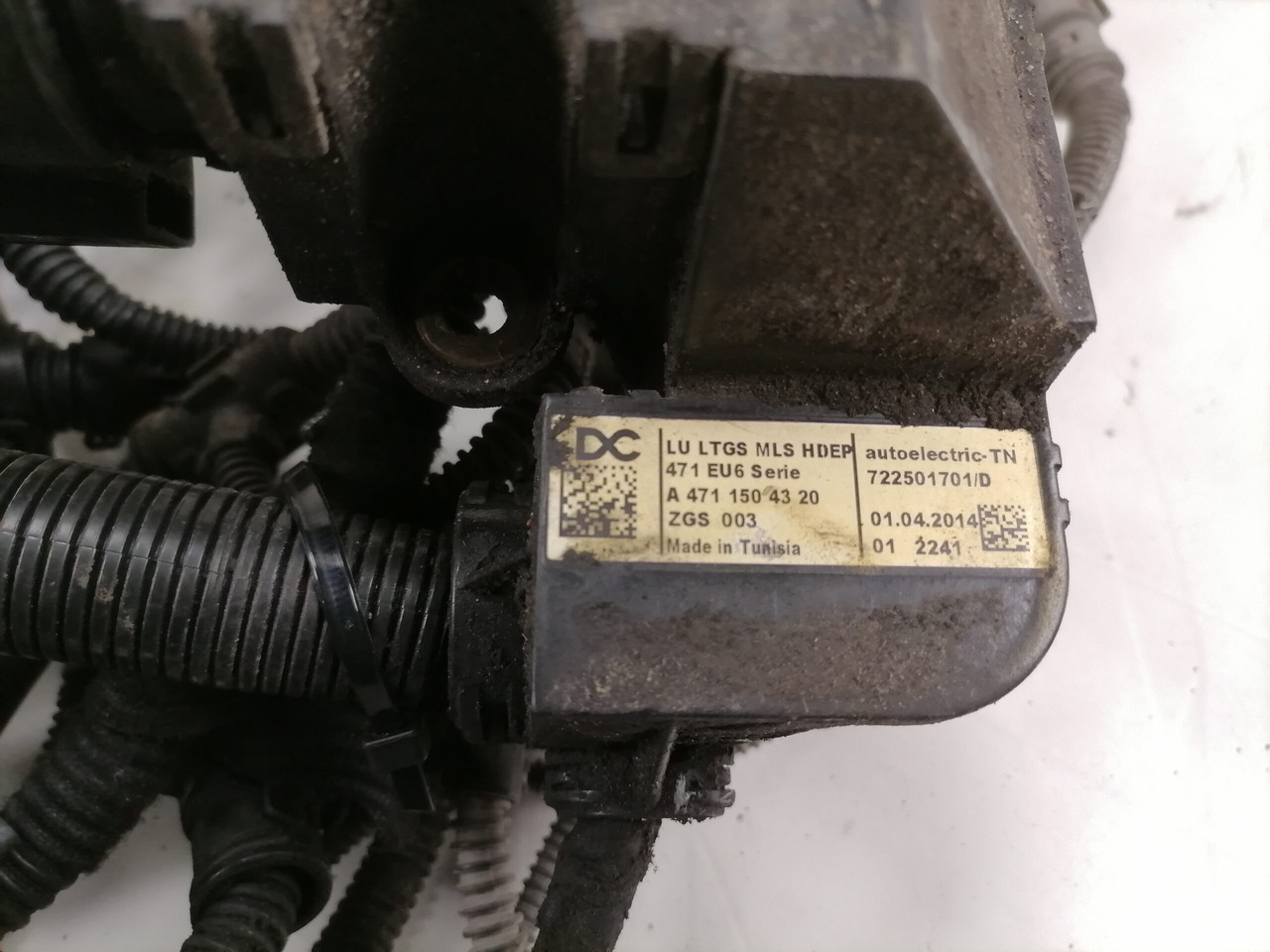 Mercedes-Benz Mootori juhtmestik A4711504320 - Mootori juhtimisseade - Veoauto: pilt 5 Mercedes-Benz Mootori juhtmestik A4711504320 - Mootori juhtimisseade - Veoauto: pilt 5