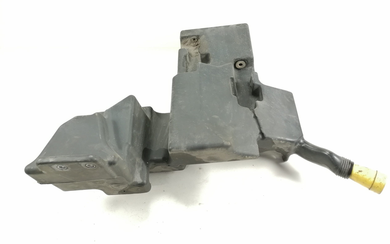 Mercedes-Benz Windscreen washer fluid tank A9608696620 - Klaasipuhasti - Veoauto: pilt 2 Mercedes-Benz Windscreen washer fluid tank A9608696620 - Klaasipuhasti - Veoauto: pilt 2