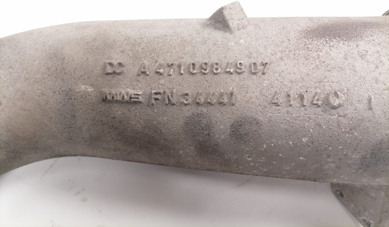 Mercedes-Benz intercooler pipe A4710984907 - Sisejahutus - Veoauto: pilt 4 Mercedes-Benz intercooler pipe A4710984907 - Sisejahutus - Veoauto: pilt 4