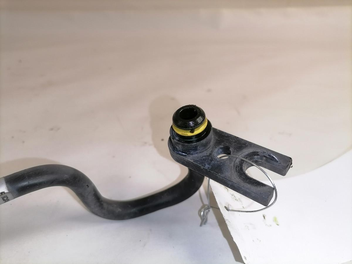 Scania A/C pipe 2483734 - Soojendus/ Ventilatsioon - Veoauto: pilt 4 Scania A/C pipe 2483734 - Soojendus/ Ventilatsioon - Veoauto: pilt 4