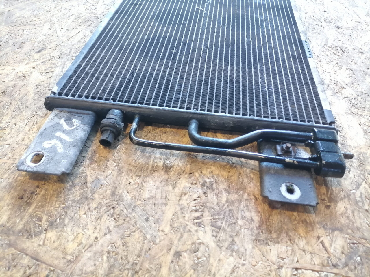 Scania A/C radiator 1790840 - Soojendus/ Ventilatsioon - Veoauto: pilt 4 Scania A/C radiator 1790840 - Soojendus/ Ventilatsioon - Veoauto: pilt 4